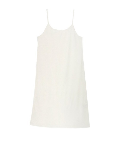 Pierrot（ピエロ）の「ペチコートワンピース　ミドル丈（インナーウェア/肌着・レディース・ブラック/オフホワイト/ベージュ・M/L）」の2枚目の写真