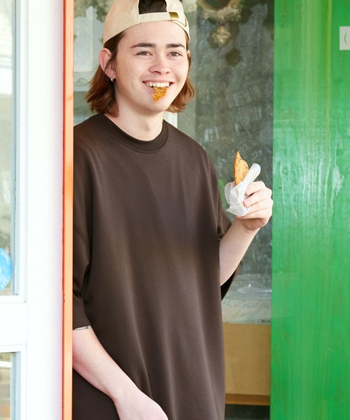 EMMA CLOTHES(エマクローズ)の「ドレープポンチ ルーズベーシックS/Sカットソー EMMA CLOTHES(Tシャツ/カットソー・メンズ・ホワイト/ライトグレー/ダークブラウン/ブラック/ライトイエロー・M/L)」の7枚目の写真