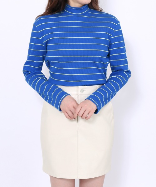 PUNYUS（プニュズ）の「合皮ミニスカート（スカート・レディース・ダークベージュ/オフホワイト/ブラック・1/2/3/4）」の20枚目の写真