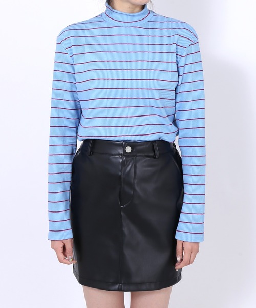 PUNYUS（プニュズ）の「合皮ミニスカート（スカート・レディース・ダークベージュ/オフホワイト/ブラック・1/2/3/4）」の19枚目の写真