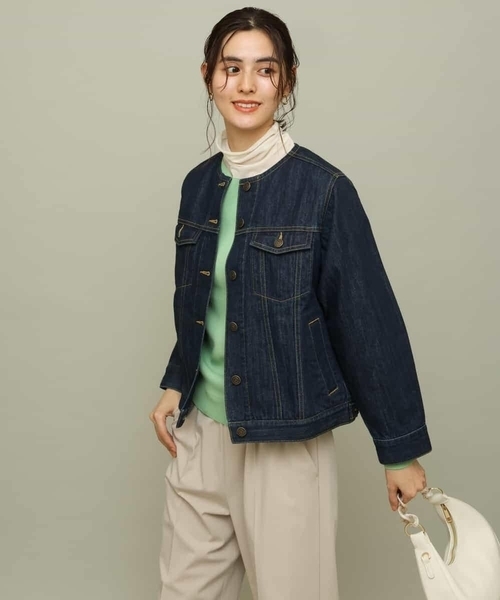 a.v.v（アーヴェヴェ）の「ノーカラーGジャン（デニムジャケット・レディース・ネイビー/アイボリー・40/36/38/34/42）」の4枚目の写真