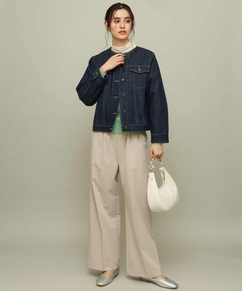 a.v.v（アーヴェヴェ）の「ノーカラーGジャン（デニムジャケット・レディース・ネイビー/アイボリー・40/36/38/34/42）」の7枚目の写真