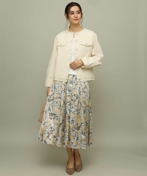 a.v.v（アーヴェヴェ）の「ノーカラーGジャン（デニムジャケット・レディース・ネイビー/アイボリー・40/36/38/34/42）」の12枚目の写真