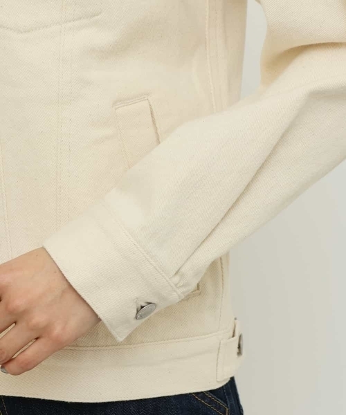 a.v.v（アーヴェヴェ）の「ノーカラーGジャン（デニムジャケット・レディース・ネイビー/アイボリー・40/36/38/34/42）」の21枚目の写真