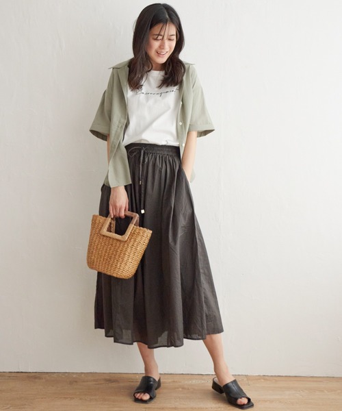 ikka（イッカ）の「コットンボリュームスカーチョ（その他パンツ・レディース・チャコールグレー/オレンジ/イエロー/ダークグリーン/ブルー・S/M/L）」の17枚目の写真
