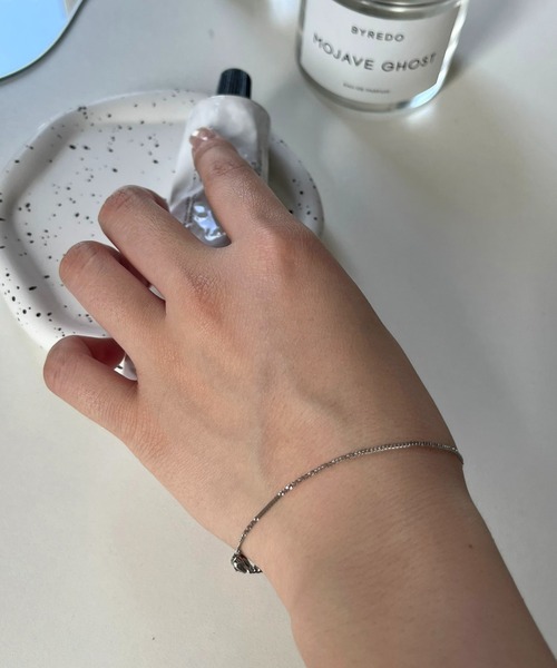 prose verse（プロズヴェール）の「〈サージカルステンレス〉華奢チェーンブレスレット（ブレスレット・レディース・ゴールド/シルバー・ﾌﾘ-）」の2枚目の写真