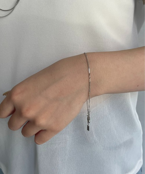 prose verse（プロズヴェール）の「〈サージカルステンレス〉華奢チェーンブレスレット（ブレスレット・レディース・ゴールド/シルバー・ﾌﾘ-）」の7枚目の写真