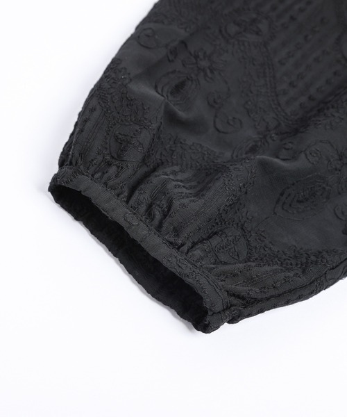 AMELY(エミリー)の「刺繍シフォンブラウス(シャツ/ブラウス・レディース・アイボリー/ブラック・フリー)」の4枚目の写真