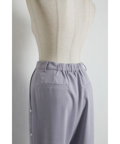 &. NOSTALGIA（アンドドットノスタルジア）の「サイドパールスリットパンツ（その他パンツ・レディース・ブラック/サックスブルー・FREE）」の15枚目の写真