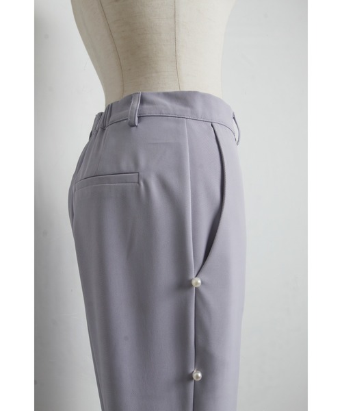 &. NOSTALGIA（アンドドットノスタルジア）の「サイドパールスリットパンツ（その他パンツ・レディース・ブラック/サックスブルー・FREE）」の5枚目の写真