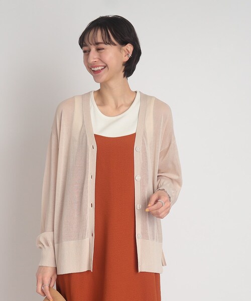 DRESKIP（ドレスキップ）の「◆【接触冷感】シアーでさらりと冷房対策！Vネックニットカーディガン（カーディガン/ボレロ・レディース・ライトグレー/ブラック/ナチュラル/ピンク系/ライトブルー・00）」の12枚目の写真