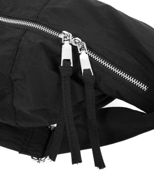 Figments（フィグメンツ）の「ZIPデザインショルダーバッグ（ショルダーバッグ・レディース・オフホワイト/ブラック・FREE）」の10枚目の写真