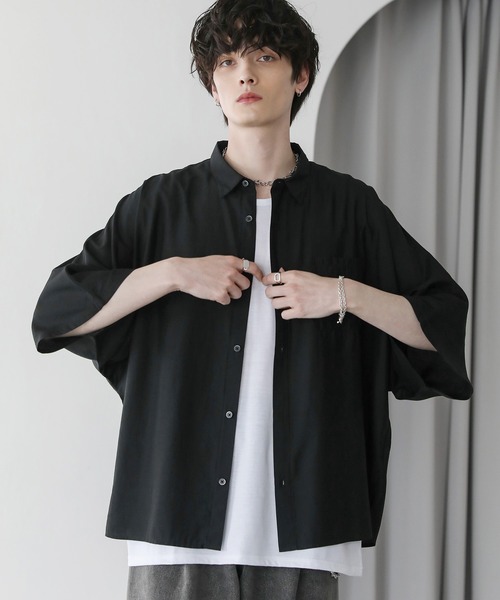 ASTRONOMY(アストロノミー)の「シアードルマンシャツ(シャツ/ブラウス・メンズ・ネイビー/ブラック/ピンク/ホワイト/ブルーグレー/チャコール/ミント・L/XL/M/S)」の3枚目の写真