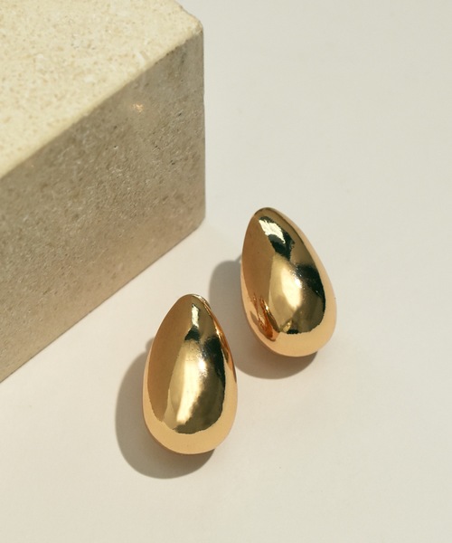 GOLDY（ゴールディ）の「プランプ メタル ドロップ イヤリング（イヤリング・レディース・シルバー/ゴールド系その他/シルバー系その他/ゴールド・FREE）」の12枚目の写真