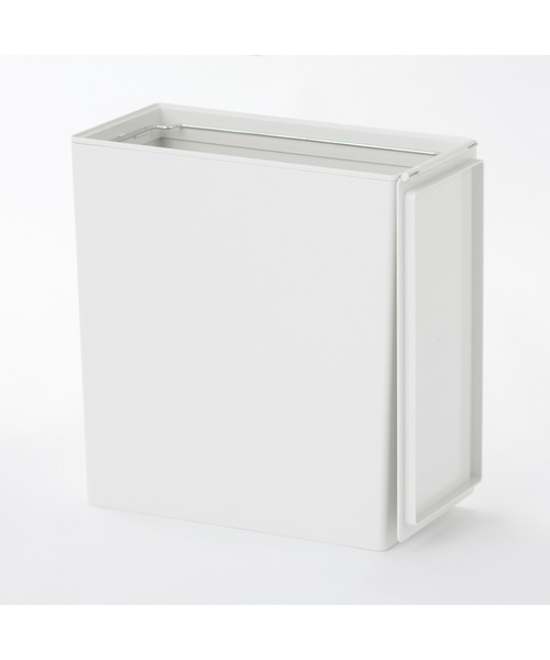 無印良品(ムジルシリョウヒン)の「ポリプロピレンごみ箱・角型・袋止め付/大(約11L) 約幅15.5×奥行30×高31cm(ダストボックス・メンズ・ライトグレー・大)」の4枚目の写真