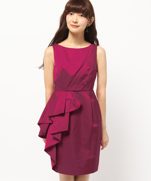 GRACE CONTINENTAL ドレープ タック ワンピース ピンク 膝下 GRACE CONTINENTAL（グレースコンチネンタル）の「タフタタック