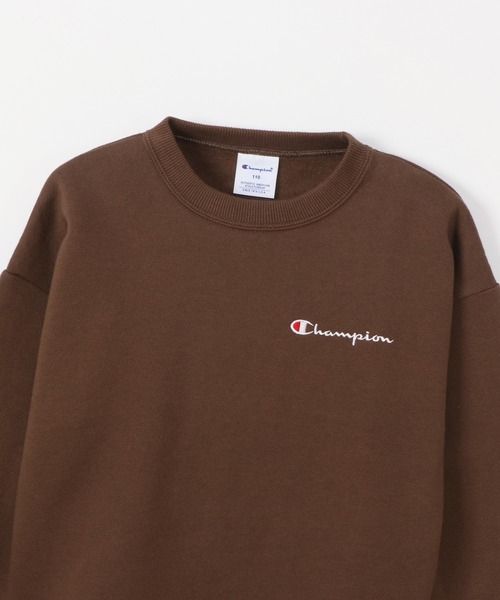 Champion(チャンピオン)の「【Champion/チャンピオン】キッズ ベーシック クルーネックスウェットシャツ(スウェット・キッズ・ブラック/バーガンディー/ネイビー/オートミール/ダークグリーン/グレー/オリーブ/ブラウン・140/100/160/120/110/150/130)」の16枚目の写真