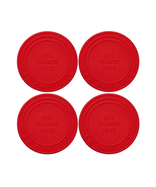 Le Creuset(ルクルーゼ)の「シリコーン・コースター 1925 (4枚入り) チェリーレッド(キッチンツール・レディース・チェリーレッド・ONE SIZE)」の1枚目の写真
