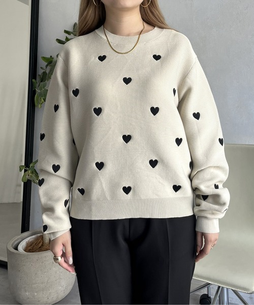 prose verse(プロズヴェール)の「ハート刺繍ニット(ニット/セーター・レディース・ブラック/ベージュ・フリ-)」の19枚目の写真