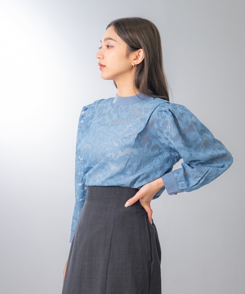 United store(ユナイテッドストア)の「ショルダータックジャガードブラウス(シャツ/ブラウス・レディース・ブラック/アイボリー/ブルー・FREE)」の22枚目の写真
