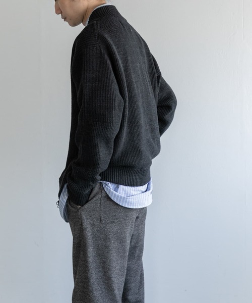 FORK&SPOON（フォークアンドスプーン）の「FORK&SPOON　ドライバーズニットカーディガン（カーディガン/ボレロ・メンズ・ライトグレー/ネイビー/チャコールグレー・4/5）」の17枚目の写真