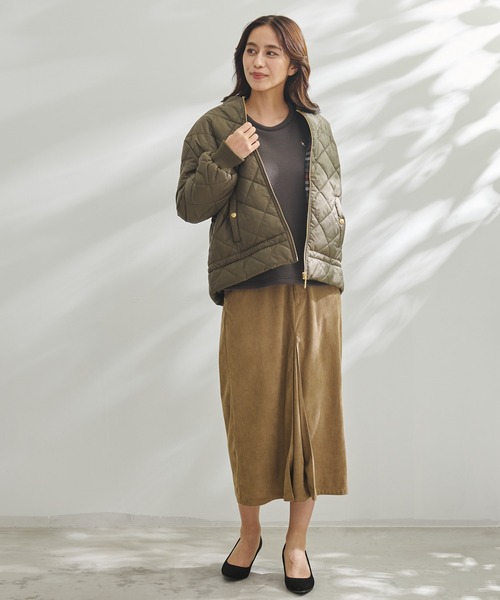 Arnold Palmer(アーノルドパーマー)の「キルティング ギャザーヘム ミリタリージャケット(ミリタリージャケット・レディース・アイボリー/ブラック/カーキ・M/S/L)」の15枚目の写真