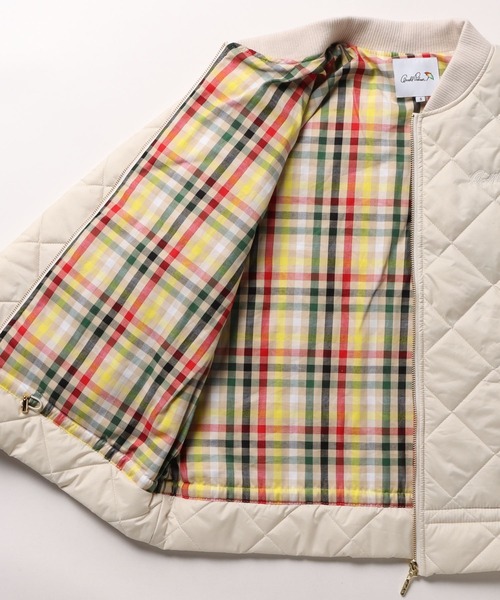 Arnold Palmer(アーノルドパーマー)の「キルティング ギャザーヘム ミリタリージャケット(ミリタリージャケット・レディース・アイボリー/ブラック/カーキ・M/S/L)」の19枚目の写真