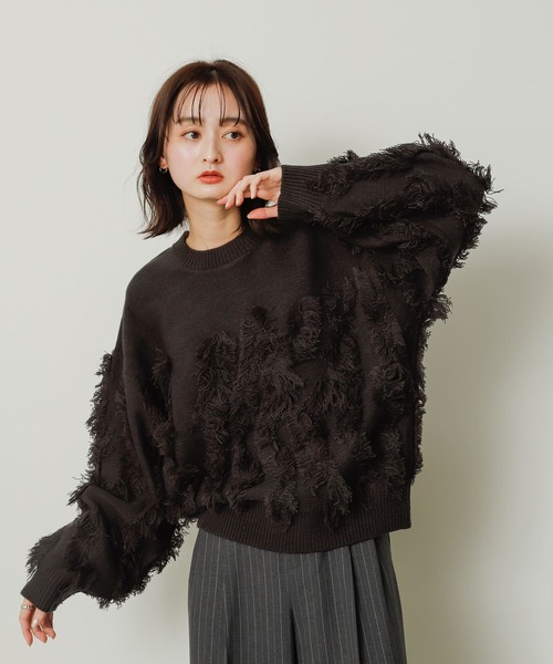 SENSE OF PLACE by URBAN RESEARCH（センスオブプレイスバイアーバンリサーチ）の「カットフリンジセーター（ニット/セーター・レディース・アイボリー/チャコールグレー/オレンジ・ONE）」の3枚目の写真