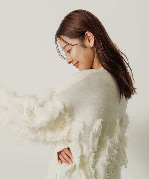 SENSE OF PLACE by URBAN RESEARCH（センスオブプレイスバイアーバンリサーチ）の「カットフリンジセーター（ニット/セーター・レディース・アイボリー/チャコールグレー/オレンジ・ONE）」の5枚目の写真