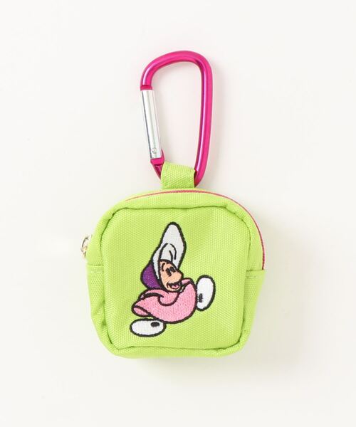 Disney(ディズニー)の「【 Disney NOSTALGICA 】 ノスタルジカ カラビナ付き ミニ刺繍ポーチ(ポーチ・レディース・グリーン系その他2/ピンク系その他2/グリーン系その他/ホワイト/レッド/ピンク系その他・FREE)」の4枚目の写真