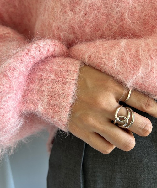 SHENERY（シーナリー）の「【WEB限定】メタルクロスラインリング（リング・レディース・ゴールド/シルバー・FREE）」の2枚目の写真