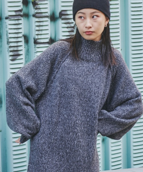 Auntie Rosa Holiday（アンティローザホリデー）の「ローゲージタートルニットワンピース（ワンピース・レディース・ブラック/グレー・FREE）」の18枚目の写真