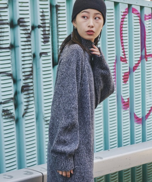 Auntie Rosa Holiday（アンティローザホリデー）の「ローゲージタートルニットワンピース（ワンピース・レディース・ブラック/グレー・FREE）」の19枚目の写真