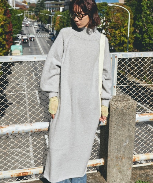 Auntie Rosa Holiday（アンティローザホリデー）の「ローゲージタートルニットワンピース（ワンピース・レディース・ブラック/グレー・FREE）」の22枚目の写真