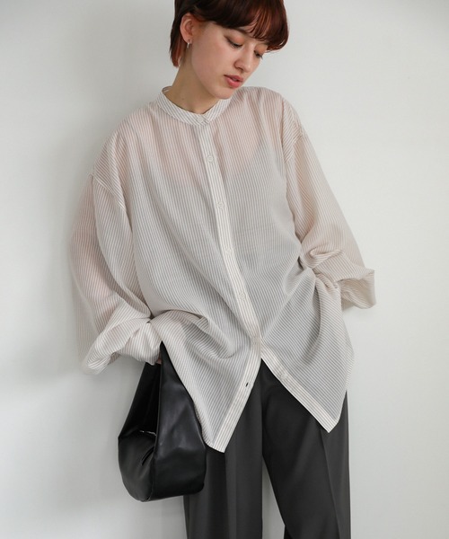 select MOCA（セレクトモカ）の「ストライプシアーボリュームスリーブシャツ（シャツ/ブラウス・レディース・ブラック/ライトグリーン/ベージュ/オフホワイト・FREE）」の3枚目の写真