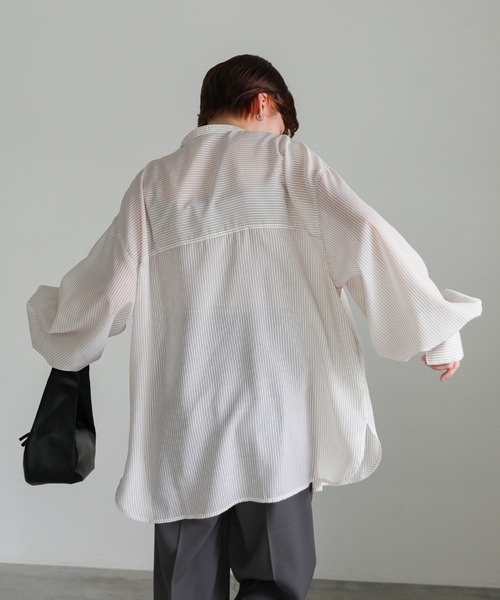 select MOCA（セレクトモカ）の「ストライプシアーボリュームスリーブシャツ（シャツ/ブラウス・レディース・ブラック/ライトグリーン/ベージュ/オフホワイト・FREE）」の19枚目の写真