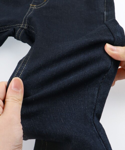 BRANSHES（ブランシェス）の「【フィットストレート/プレミアムストレッチ】裏起毛デニムロングパンツ（デニムパンツ・キッズ・ネイビー/ブルー/ブラック・150/160/90/120/110/130/140/100）」の21枚目の写真