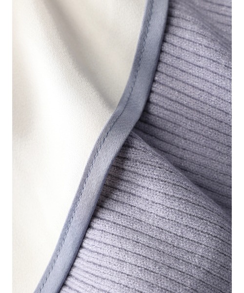 earth music&ecology（アースミュージックアンドエコロジー）の「パイピングフレアカラーニットワンピース（ワンピース・レディース・アイボリー/ブラック/グレイッシュブルー・FREE）」の14枚目の写真