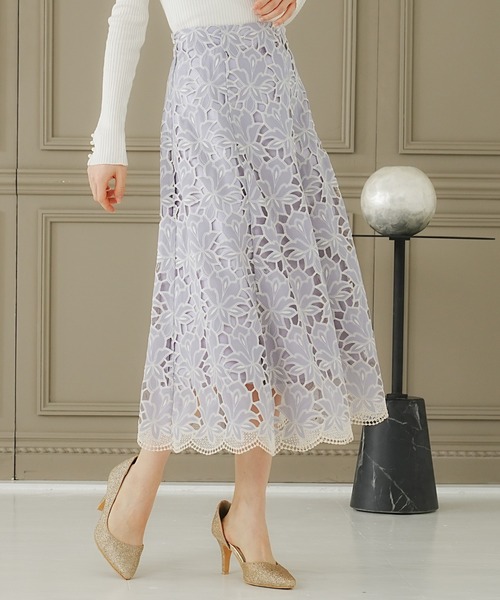ASTORIA ODIER（アストリアオディール）の「刺繍レースフレアスカート