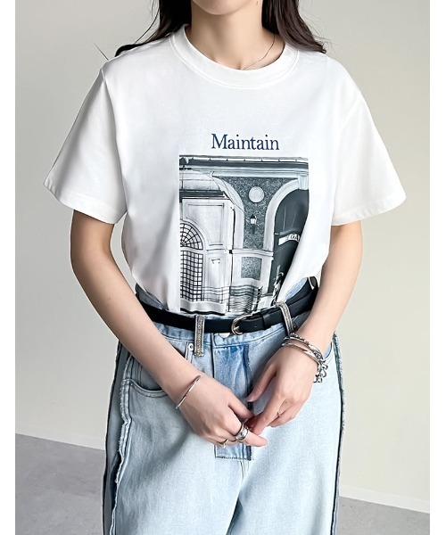 Re:EDIT(リエディ)の「モノクロ風景フォト×シックなフォトプリントT(Tシャツ/カットソー・レディース・ホワイト/ブラック/ホワイト×ブルー/ブラック×ブルー・MEDIUM/LARGE)」の8枚目の写真