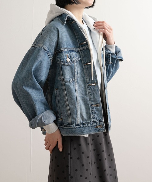 Lee(リー)の「Levi's TRUCKER JACKET(デニムジャケット・レディース・ブラック/インディゴブルー・SMALL)」の11枚目の写真