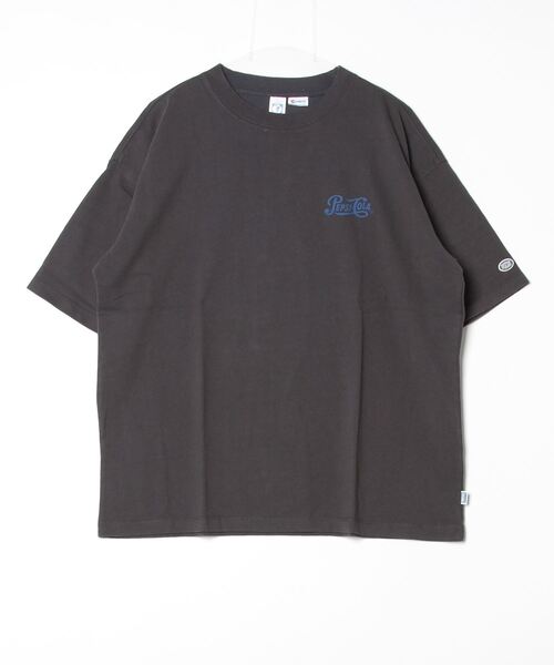 【現地完売品】カリフォルニアディズニー　2024ピクサーフェス　半袖シャツ 61fQ0bL2ILL.jpg