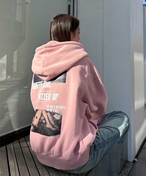 ENVYM（アンビー）の「【UNISEX 】グラフィックZIPパーカー（パーカー・レディース・ホワイト/ピンク/ブラック・FREE）」の2枚目の写真