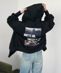 【UNISEX 】グラフィックZIPパーカー