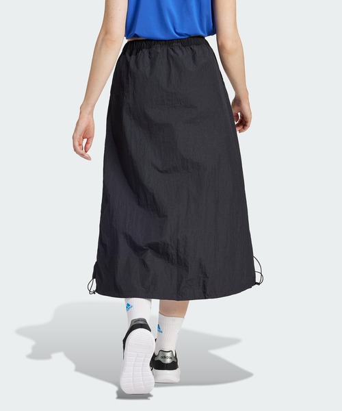 【adidas】シティエスケープ ウーブンスカート JY0511 adidas(アディダス)の「シティ エスケープ カーゴスカート