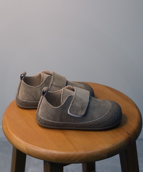 shoes365（シューズスリーシックスファイヴ）の「【shoes365】子供用　スクールシューズ（スリッポン・キッズ・ベージュ/イエロー・13.0cm/13.5cm/14.0cm/15.0cm/15.5cm）」の15枚目の写真