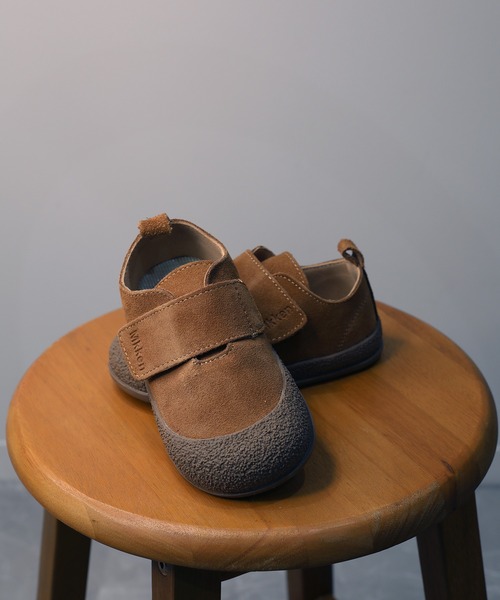 shoes365（シューズスリーシックスファイヴ）の「【shoes365】子供用　スクールシューズ（スリッポン・キッズ・ベージュ/イエロー・13.0cm/13.5cm/14.0cm/15.0cm/15.5cm）」の3枚目の写真