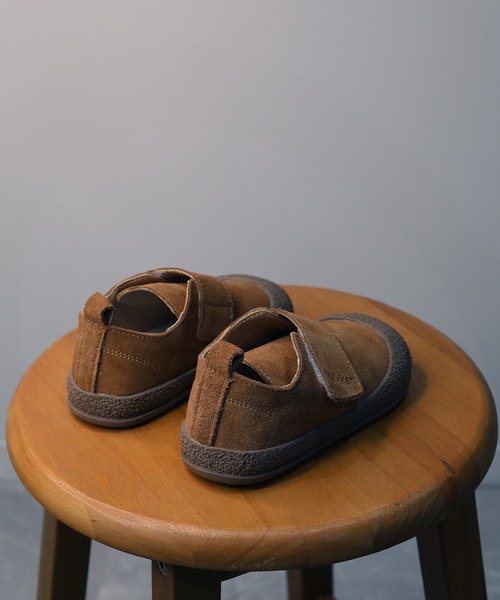 shoes365（シューズスリーシックスファイヴ）の「【shoes365】子供用　スクールシューズ（スリッポン・キッズ・ベージュ/イエロー・13.0cm/13.5cm/14.0cm/15.0cm/15.5cm）」の6枚目の写真