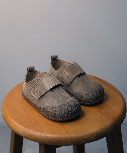 shoes365（シューズスリーシックスファイヴ）の「【shoes365】子供用　スクールシューズ（スリッポン・キッズ・ベージュ/イエロー・13.0cm/13.5cm/14.0cm/15.0cm/15.5cm）」の21枚目の写真