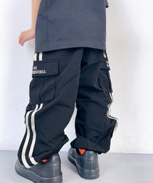 ワイドカーゴパンツ